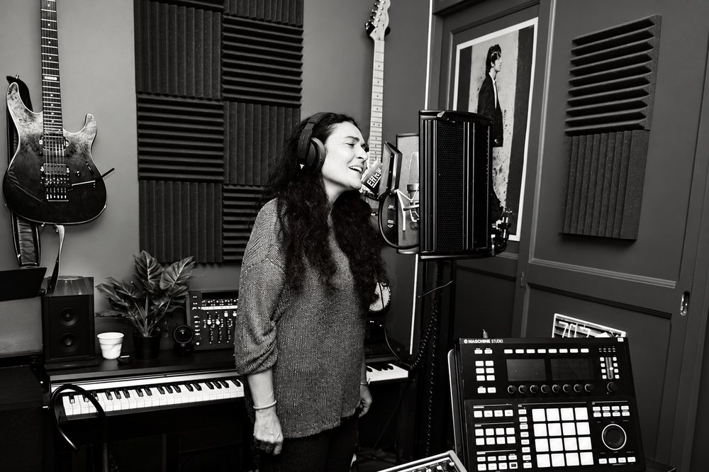 En studio, aujourd’hui : l’enregistrement des premières chansons de l’opéra pop. Photo Jeremy Melloul.
