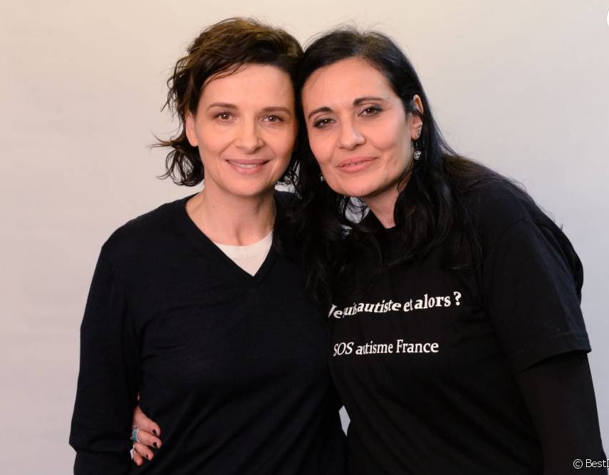 Avec Juliette Binoche, marraine de la campagne « Je suis autiste et alors ? »