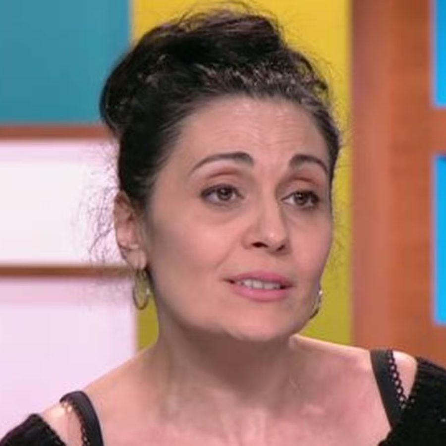 Olivia Cattan sur le plateau des Maternelles, France Télévisions